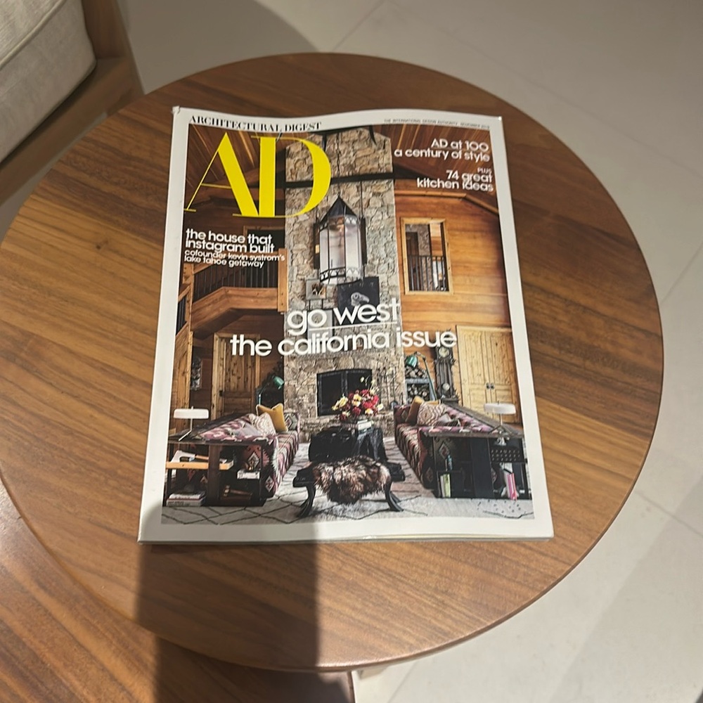 AD Magazine. November 20219.